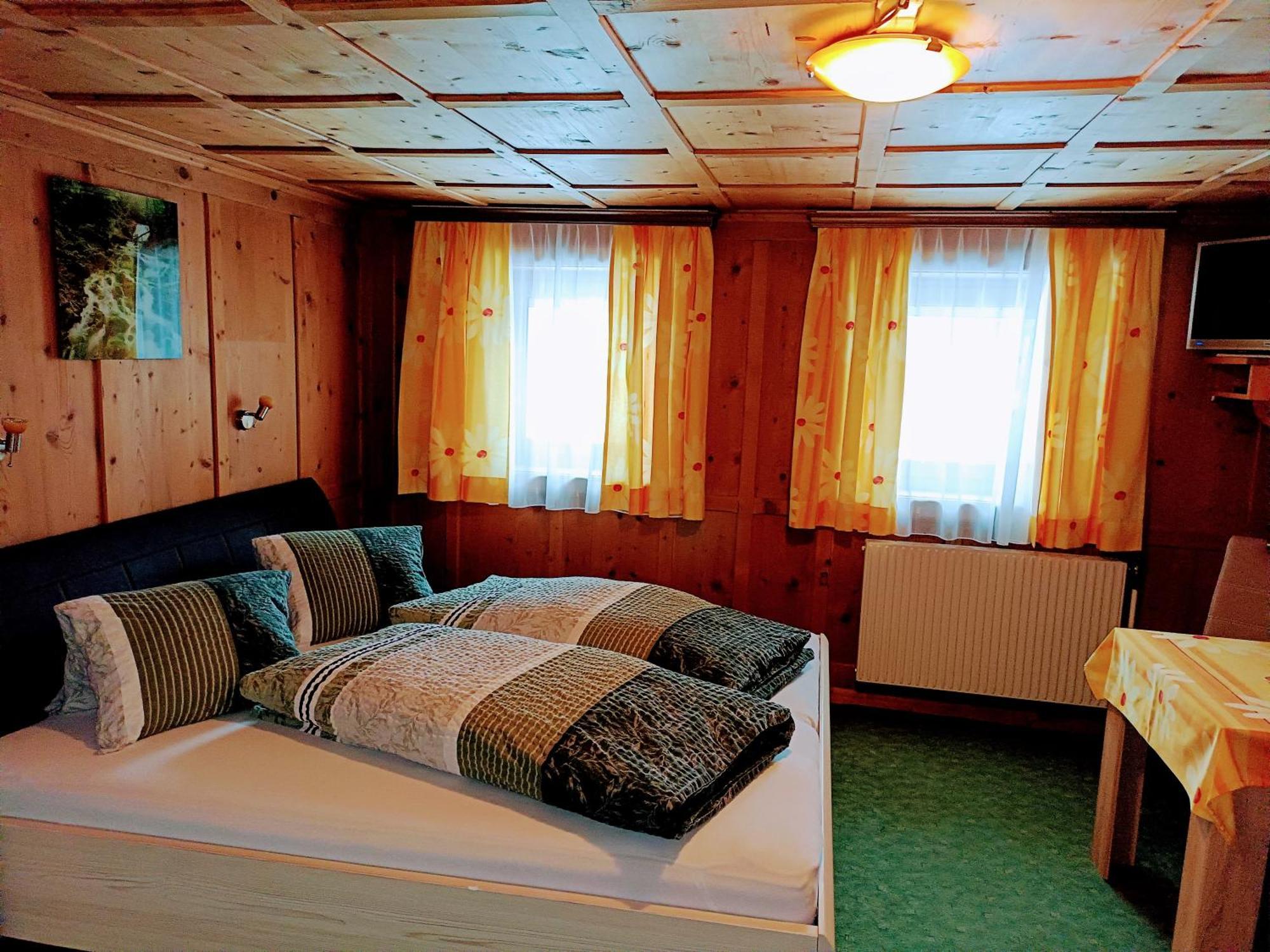 Villa Burgerhof Pettneu am Arlberg Esterno foto